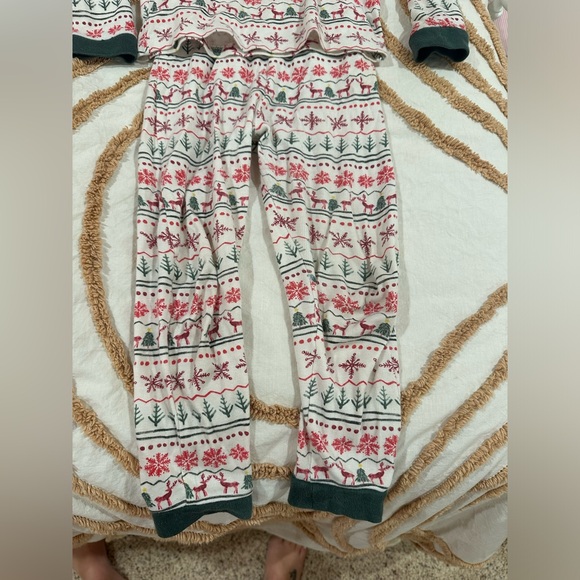 Burt’s Bees baby Christmas Jammie’s - Picture 2 of 7